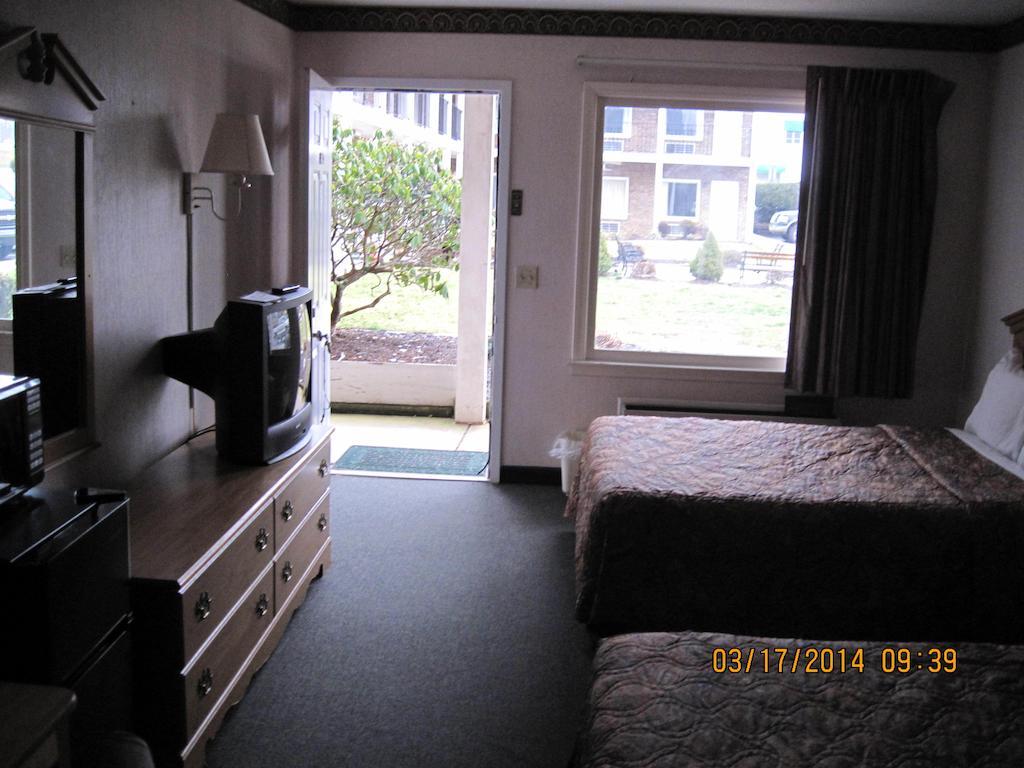 Elk Inn Motel Elkin Habitación foto